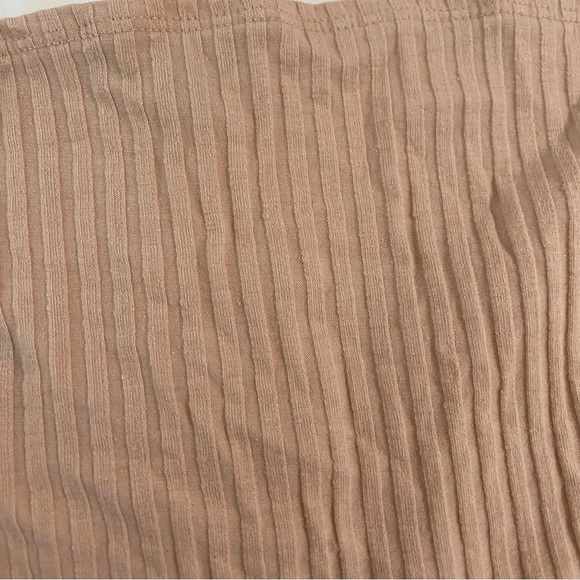 Kendall and Kylie pink blush off the shoulder crop top - Picture 2 of 3